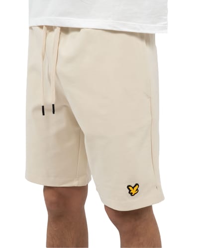 Lyle & scott fly fleece short in de kleur ecru.