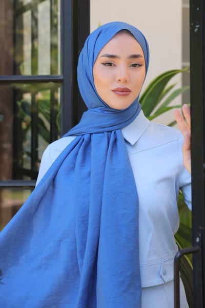 SILK HOME Olinda Sjaal – Hoofddoek - Hoofddeksel - Hijab - Royal Blue – Zijdezachte Textuur – 75x195 cm