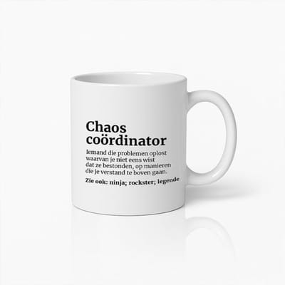 Grappige Chaos Coördinator Mok 330 ml – Humoristische Definitie Koffiemok – Kantoor Cadeau voor Collega of Baas
