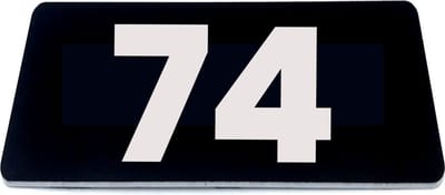 Nummerplaatje 74 - 80 x 50 x 1,6 mm - Zwart/wit - incl. 3M-tape | Nummerbordje - Deur en kamernummer - brievenbusnummers - Gratis verzending - 5 jaar garantie