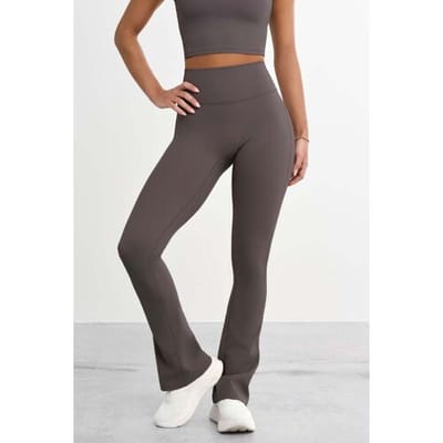FAMME Zachte uitlopende broek Mocha Grey XL