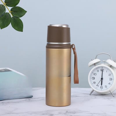 304 Roestvrijstalen Beker Outdoor Auto Reizen Grote Capaciteit Waterbeker Touw Draagbare Draagbare Beker 800ml goud