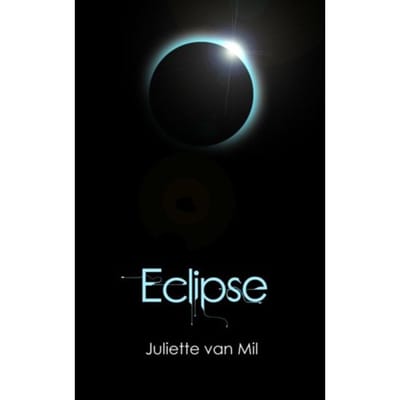 Eclipse - Juliette van Mil