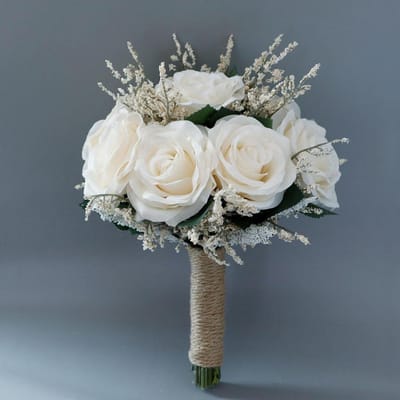 Bruidsboeket Kunstbloemen - Bruidsmeisjes Boeket - Bruiloft Decoratie - Herbruikbaar Duurzaam - 20x26 cm - Champagne