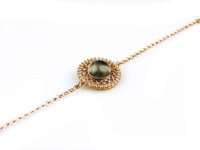 model Rondo armband in zilver roze verguld met tussenstuk groene cabochon en cubic zirconia