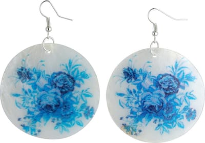 Behave - Oorhangers schelp met blauwe bloemenprint - zomertrend