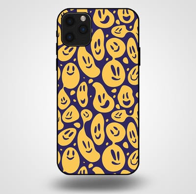 Smartphonica Telefoonhoesje voor iPhone 11 Pro Max met smiley opdruk - TPU backcover case emoji design - Paars Geel geschikt voor iPhone 11 Pro Max