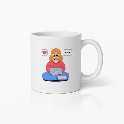 Schattige Thuiswerkende Meisje Mok – Grappige Koffiebeker voor Freelancers, Programmeurs & Thuiswerkers