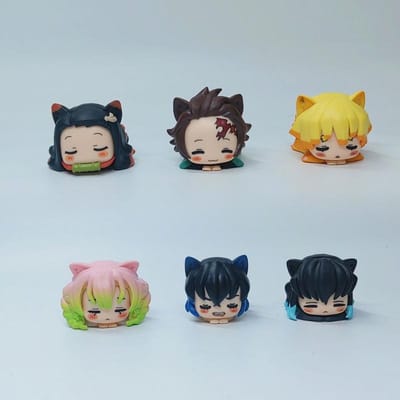 6 Q-versie Slaaphouding Buikliggende Geesten Doden Mes Beeldjes Kamado Tanjirou Kamado Nezuko Kanroji Mitsuri Poppen Ornamenten