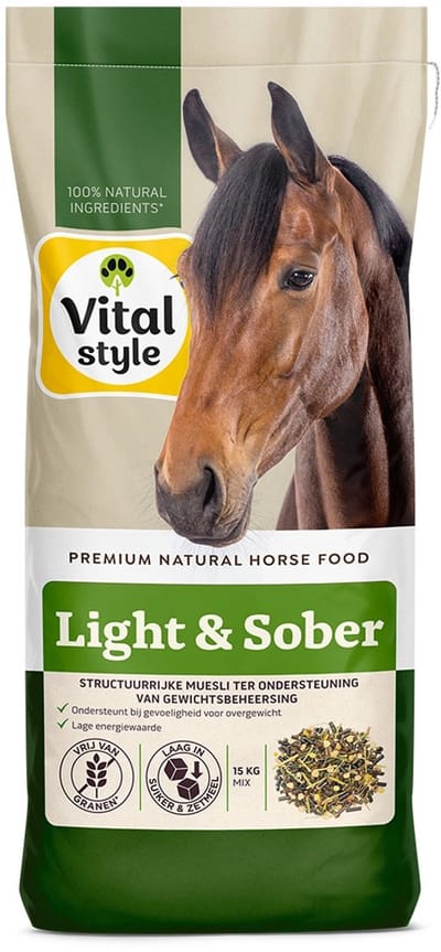 VITALstyle Muesli Light & Sober - Structuurrijke Muesli Voor Recreatie, Lichte Inspanning En Sobere Rassen - Met o.a. Luzernekorrel & Lijnzaad - 15 kg