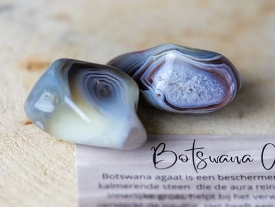 Botswana Agaat Trommelsteen, edelsteen - Perfect cadeau voor mannen en vrouwen - Inclusief uitleg - Spiritueel - Agate - Bescherming - Innerlijke groei - Intuïtie - Geborgenheid - 100% NATUURLIJK