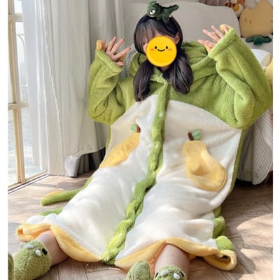 Kawaii Flanel Winter Kimono Pyjama's Aardbei Schattige Huiskleding Dames Pyjama's Warme Badjas Cartoon Badjas met Capuchon XL beige