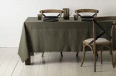 Tafelkleed Nalia groen - 320 x 160 cm - Lang tafelkleed groen met franje - Cote Table