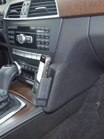 Kuda houder geschikt voor Mercedes Benz C-Klasse (W204) 04/2010-2014 Kleur: Zwart