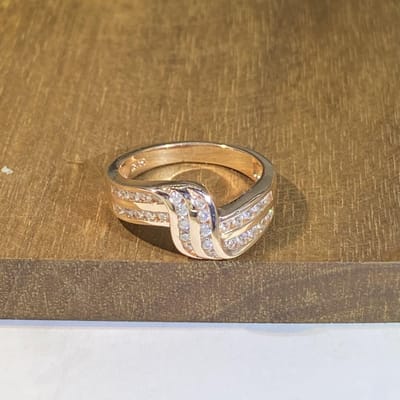 Europese en Amerikaanse Geometrische Ringen Jeugdige Vacuüm Plated Rose Goud Kleurvaste Ringen No. 9 beige