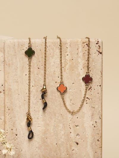 Brillenkoord - Brillenketting multi color - Bloem vormige Bedels – Zonnebril koord dames Goud - Brillenkoorden | Sunny Cords