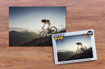 Puzzel Fietsen vanaf de berg op een mountainbike - Legpuzzel - Puzzel 500 stukjes