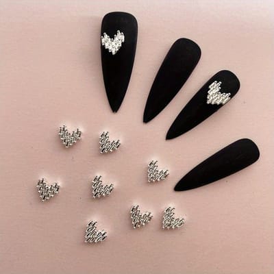 10 stuks/partij Metalen Hart Liefde Nail Art Sieraden Decoraties Nagels Accessoires Bedeltjes DIY Nail Art Benodigdheden