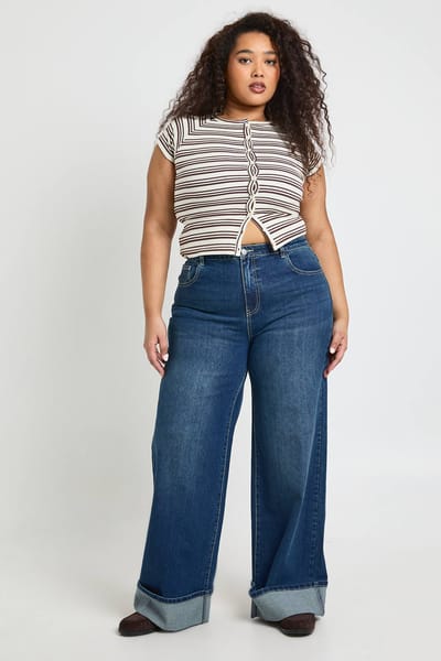 boohoo Dames Plus Opgeslagen Hoge Taille Wijde Pijpen Jeans | Vintage Wash | Maat: 22