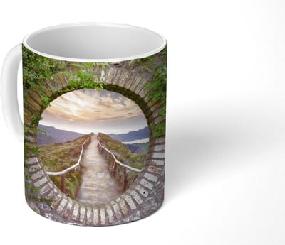 Mok - Koffiemok - Brug - Zee - Doorkijk - Zomer - Mokken - 350 ML - Beker - Koffiemokken - Theemok