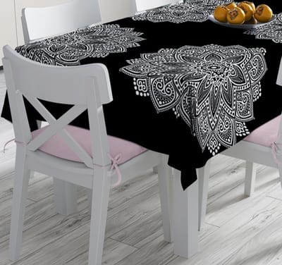 Tafelkleed vierkant 140 x 140 cm - Bedrukt Velvet Textiel - Witte mandala op zwart - Tafelkleden - Tafellaken