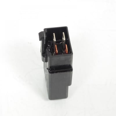 Relais électrique origine pour moto Aprilia 750 Dorsoduro AP8224462 Neuf