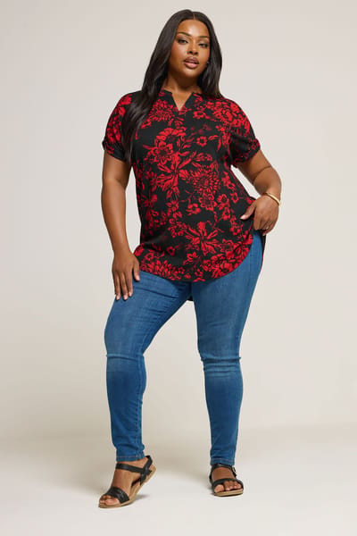 Yours Zwart & Rood Bloemen Textuur Top Size 44
