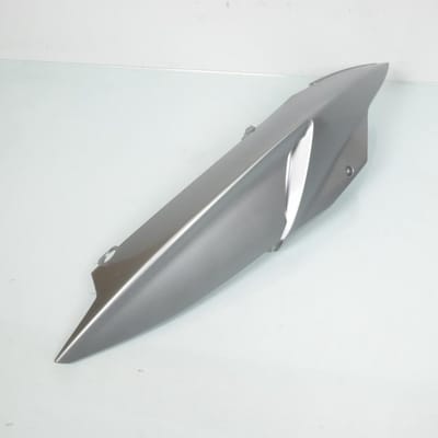 Coque arrière droite pour scooter Piaggio 50 Typhoon 2019 à 2020 SB003147000HL