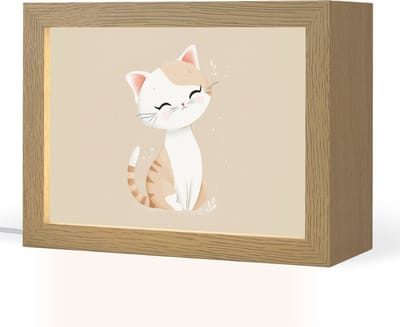 Nachtlampje 20x15 cm - Kinder lampje - Kat - Kitten - Beige - Tafellamp kinderkamer - Slaapkamer lamp - Bedlamp kinderen - Kinderlampje stopcontact - Wandlamp babykamer - Nachtlampjes