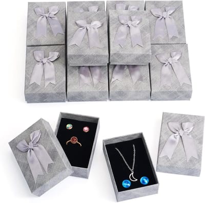12 Stuks Rechthoekige Papieren Sieraden Opbergdozen met Strikje Lint voor Ringen, Kettingen en Oorbellen - Kartonnen Verpakkingsdozen 9 x 6 x 3 cm in Grijs