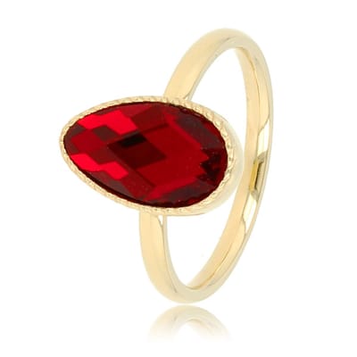 My Bendel - Goudkleurige Ring met Getwist Randje en Rode Glassteen - Ring met Druppel Glassteen & Getwist Randje • Rood • Goudkleurig - met Luxe Cadeauverpakking | Sieraden Voor Dames | Maat 16.00 Mm / Maat 50