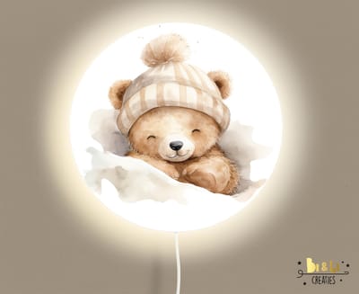 Wandlamp rond beer met muts-lamp-beer-sfeerverlichting-kinderkamerdecoratie-woonaccessoires
