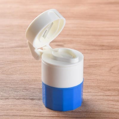 Nieuwe multifunctionele draagbare poedertabletmolen Poederpillensnijder Medicijnsplitter Opbergdoos Pillenvergruizer Splitters Pod Bas blauw