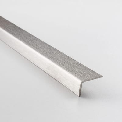 Trapneus profielen - Vloer afwerking - Rand bescherming - Roestvrij staal - 17x10x2700 mm - Mat staal