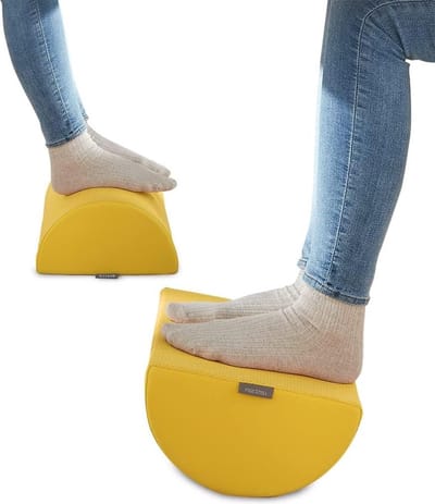 Verstelbare Voetensteun voor Benen en Knieën - Thuiskantoren - Verlicht Schouder- en Rugpijn - Stoffen Hoes met Schuimrubber - Ergo Cosy - Warm Geel