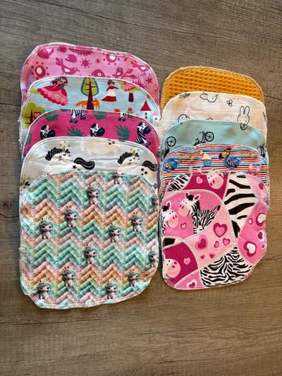 Wasbare babydoekjes - Wasbare billendoekjes - Groot formaat - 20 x 20 cm. - Katoenen materiaal - Assorti kleur en print - Mileuvriendelijk