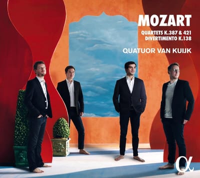 Quatuor Van Kuijk - Mozart: Quartets K.387 & 421 , Divertimento K.138 (CD)