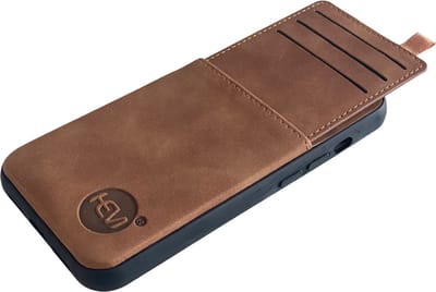 HEM Luxe Silky Brown Back Cover Geschikt Voor Apple iPhone 13 Pro Max – Bruin Telefoonhoesje Met Extra Lensbescherming – Backcover Met Pasjeshouder Voor 3 Kaarten