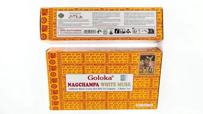 Goloka Nagchampa Wierookstokjes – 180g Voordeelverpakking (12 x 15g) – Authentieke Nagchampa & White Musk Geurmix – Premium Kwaliteit Masala Wierook Met Kajal Sticker