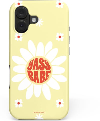 Casetastic hoesje geschikt voor Apple iPhone 16 - MagSafe - Dubbellaagse bescherming - Yass babe - Fashion Case - Crème Wit