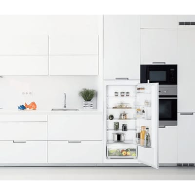 Siemens KI41RNSE0 - iQ100 - Inbouwkoelkast -122.1 cm x 54.1 cm - Sleepdeur - Led verlichting - superKoelen: snel koelen van verse producten