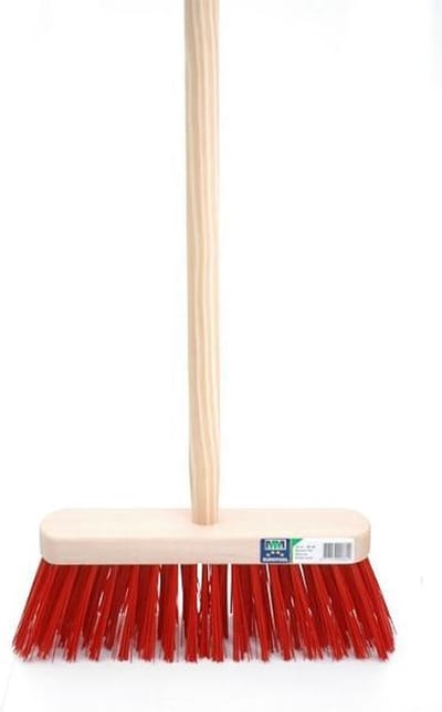 MM Eurotool Straatbezem FSC 29 cm met kunstvezel, steel 150 cm en stokhouder