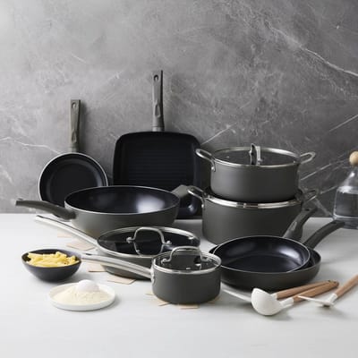 ISENVI Murray Chef Encore - Compleet met ISENVI Avon - Pannenset 22 Delig - RVS & Ergo grepen - Antraciet - Keramisch - 100% PFAS, PTFE vrij - 100% duurzaam - Unieke Antiaanbaklaag - Non-stick bodem - Vaatwasbestendig - Geschikt voor alle