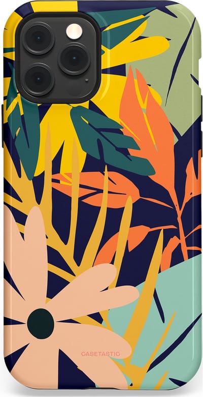Casetastic Hoesje Geschikt voor Apple iPhone 12/12 Pro Magsafe - Stijlvolle Beschermende Duo-layer Case - Ruwe bloemen
