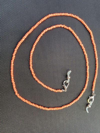 Zonnebril koord - Brillenkoord - Zonnebrilkoord - Zonnebril Ketting - Ibiza style - Dames - Koningsdag - EK - WK - Gekleurde Kraaltjes - Koraal - Oranje - Zalm roze - Gewoon Leuk!