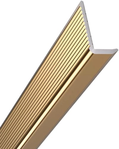 Traprandprofiel - Trapneus afwerking - Veiligheid verbeteren - Zelfklevend aluminium - 110 cm - Goud