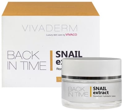 BACK IN TIME Hydraterende verhelderende gezichtscrème Snail extract: 24-uur hydraterende gezichtscrème met biofiltraat van slakkenafscheiding en aloë vera ondersteunt de natuurlijke regeneratie en verjonging van de huid.