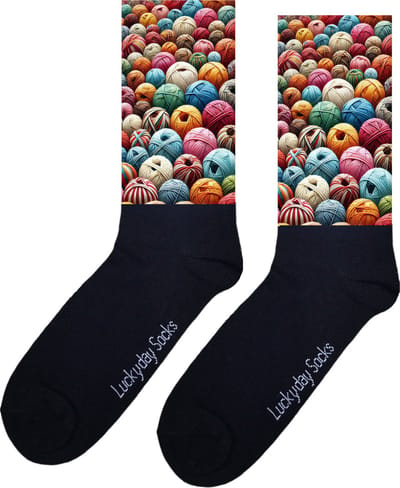 Breien - Opkikker - Grappige sokken - Valentijns cadeau - Verjaardag cadeau - Sint cadeau - Leuke sokken - Wol - Haken - Garen - Vrolijke sokken - Cadeautje - Grappig cadeau - Kerst Sokken - Vaderdag - Moederdag - Socks maken Happy - Maat 37-44