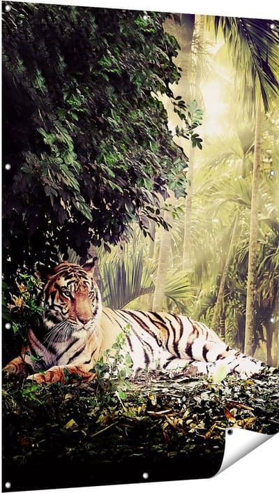Gards Tuinposter Tijger in de Jungle met Zonneschijn - 100x150 cm - Tuindoek - Tuindecoratie - Wanddecoratie buiten - Tuinschilderij