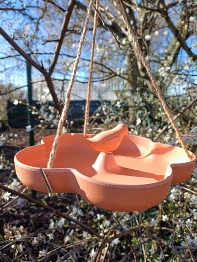 Vogel Voederschaal Bloemvorm Oranje 23,3x22,7 cm – Hangend of Staand te Gebruiken